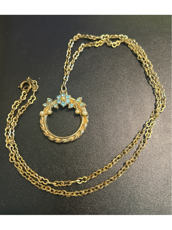 Unbranded Jewelry - Women's vintage Gold Tone Necklace with Blue Rhinestones & faux pearl 26”